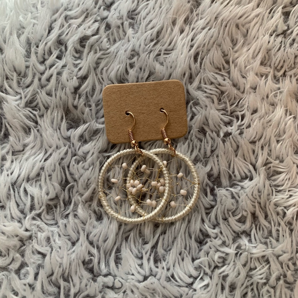 White and gold Earrings